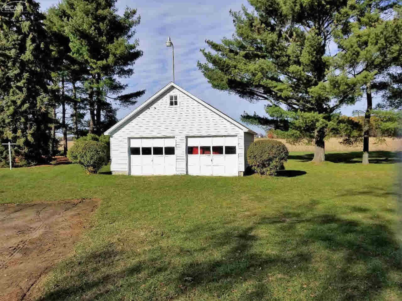 5205 Easton Road New Lothrop, MI 48460 - Photo 39 of 44