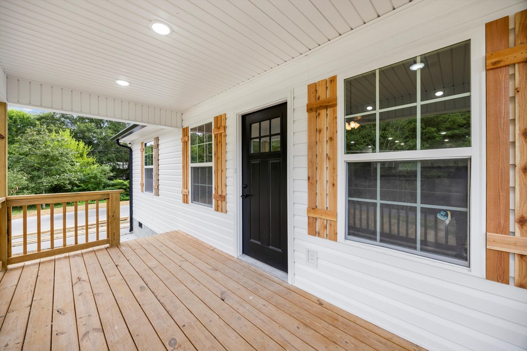 1905 Collins Road Southeast Dalton, GA 30721 - Photo 3 of 31 Gallery Image 3