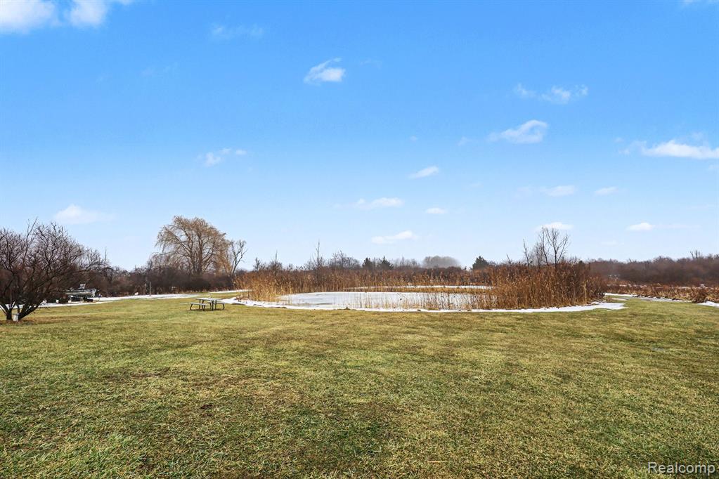 12509 Norman Road Yale, MI 48097 - Photo 16 of 25