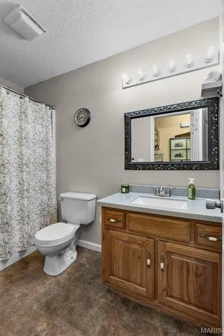 $269,900 | 639 Bunker Drive, Jackson, MO 63755