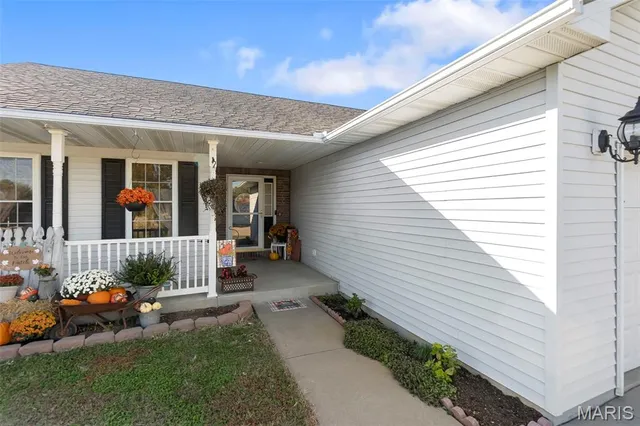 $269,900 | 639 Bunker Drive, Jackson, MO 63755