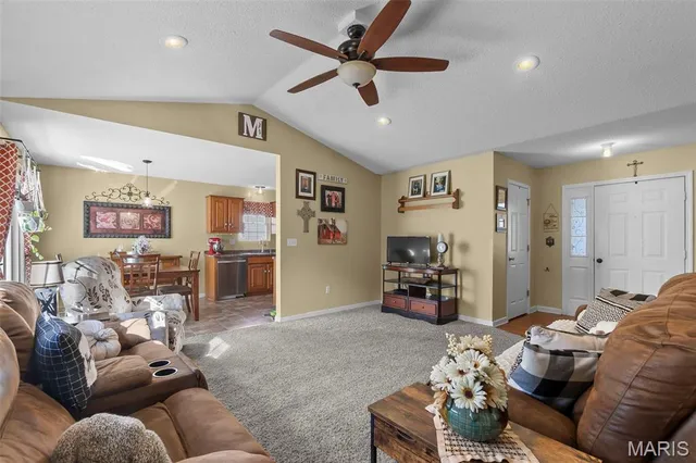 $269,900 | 639 Bunker Drive, Jackson, MO 63755