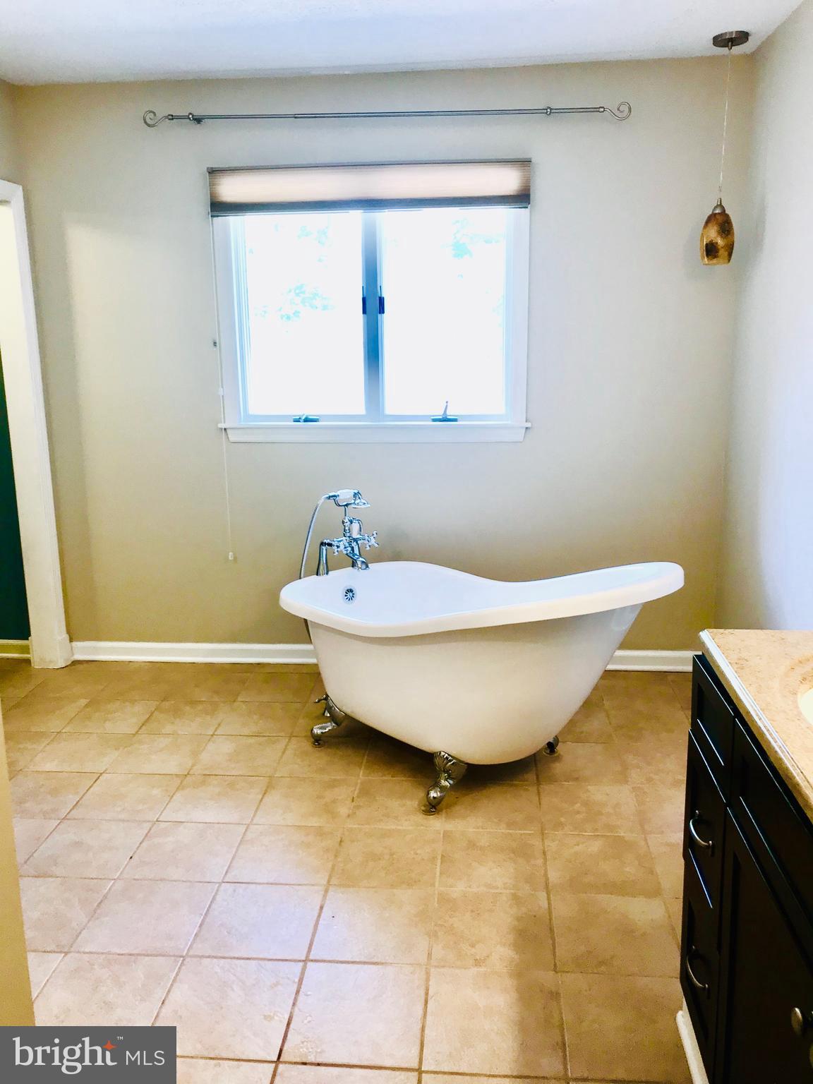 3110 Moravia Road Baltimore, MD 21214 - Photo 13 of 16