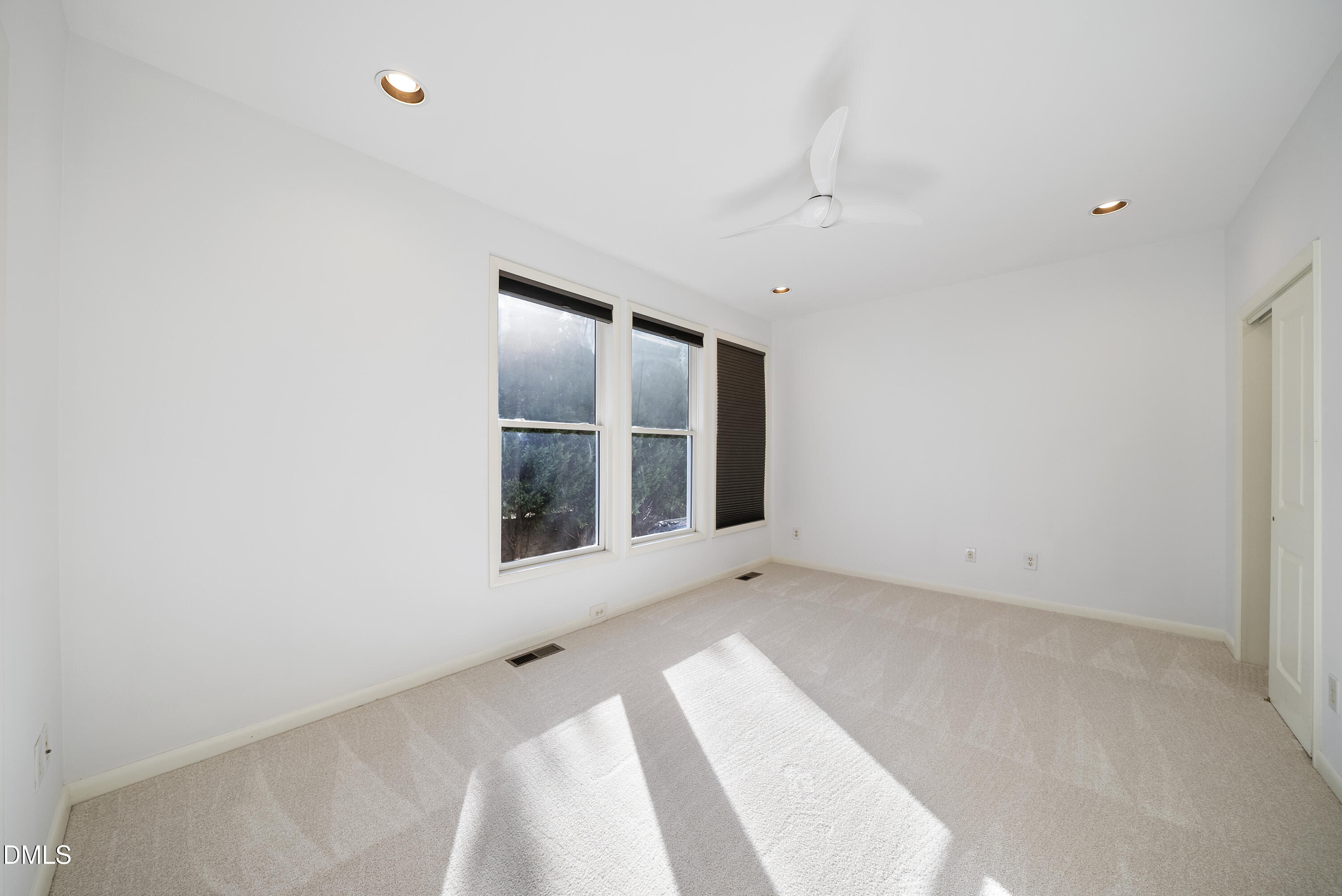 839 The Village Circle Raleigh, NC 27615 - Photo 26 of 41 DSC08121