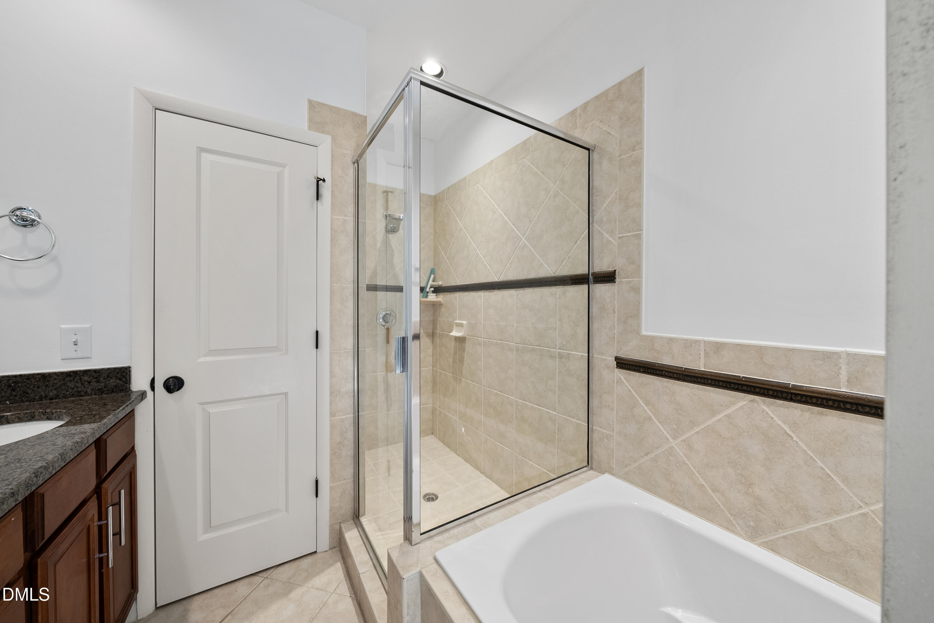 839 The Village Circle Raleigh, NC 27615 - Photo 39 of 41 DSC08133