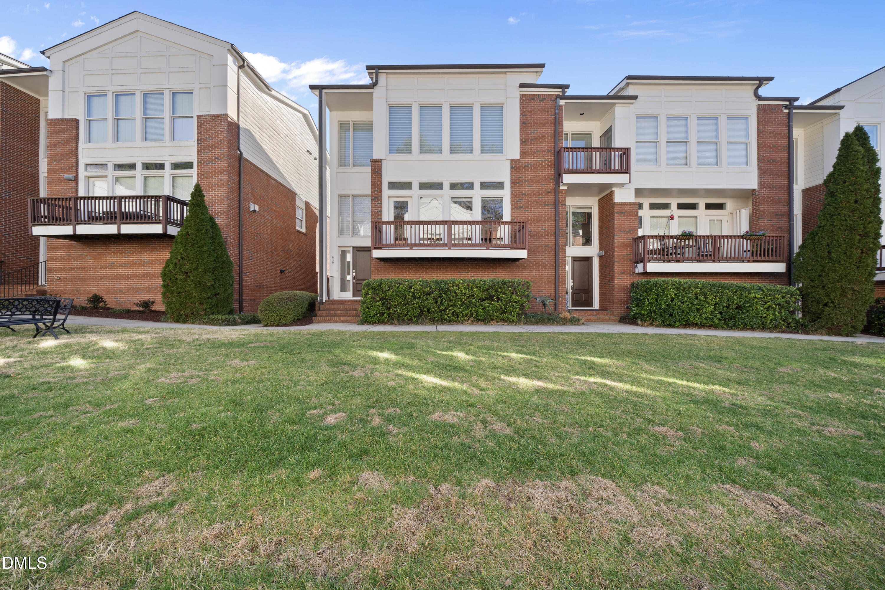 839 The Village Circle Raleigh, NC 27615 - Photo 4 of 41 DSC08070