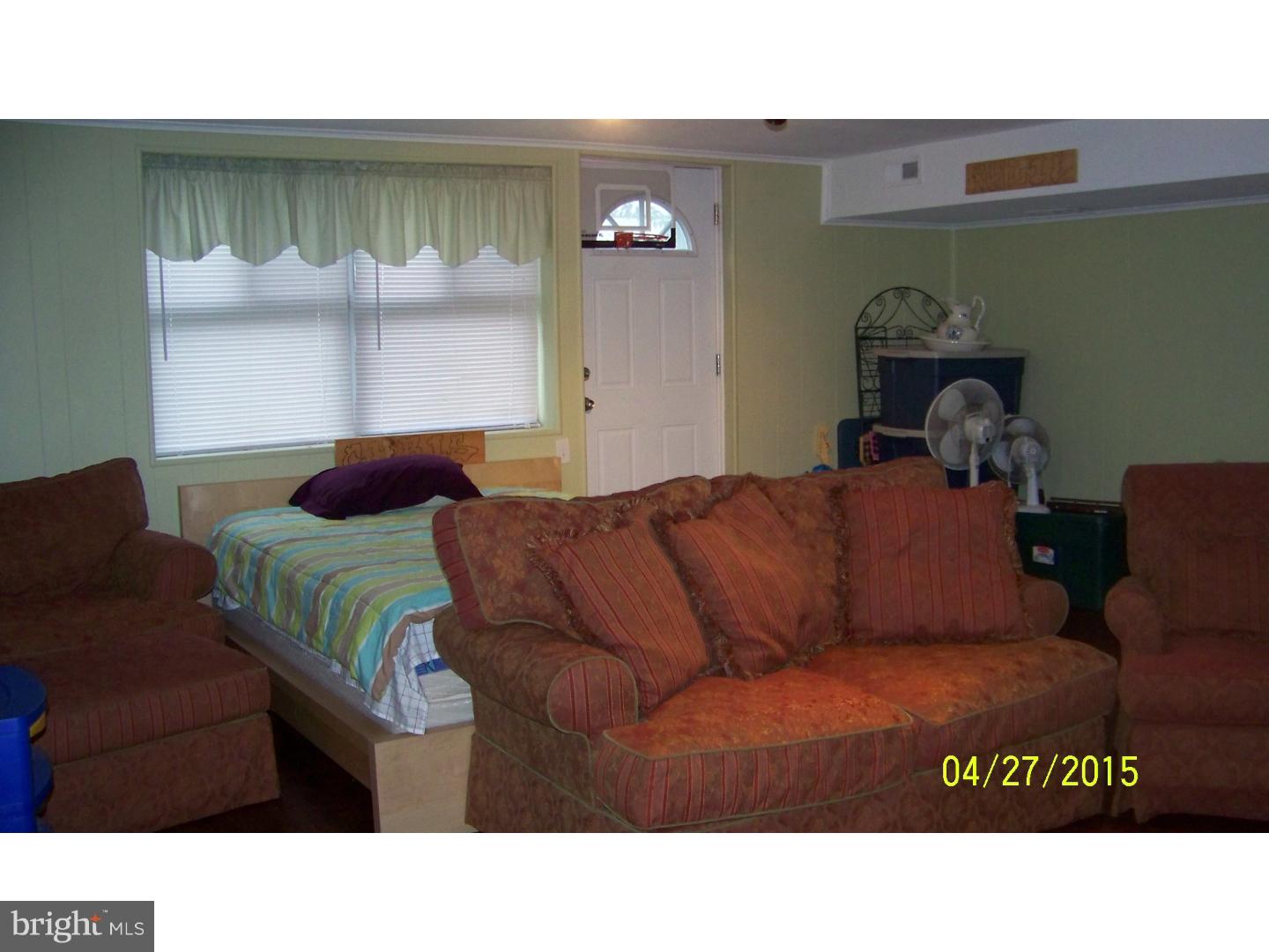 413 Densmore Road Philadelphia, PA 19116 - Photo 14 of 20 Gallery Image 14
