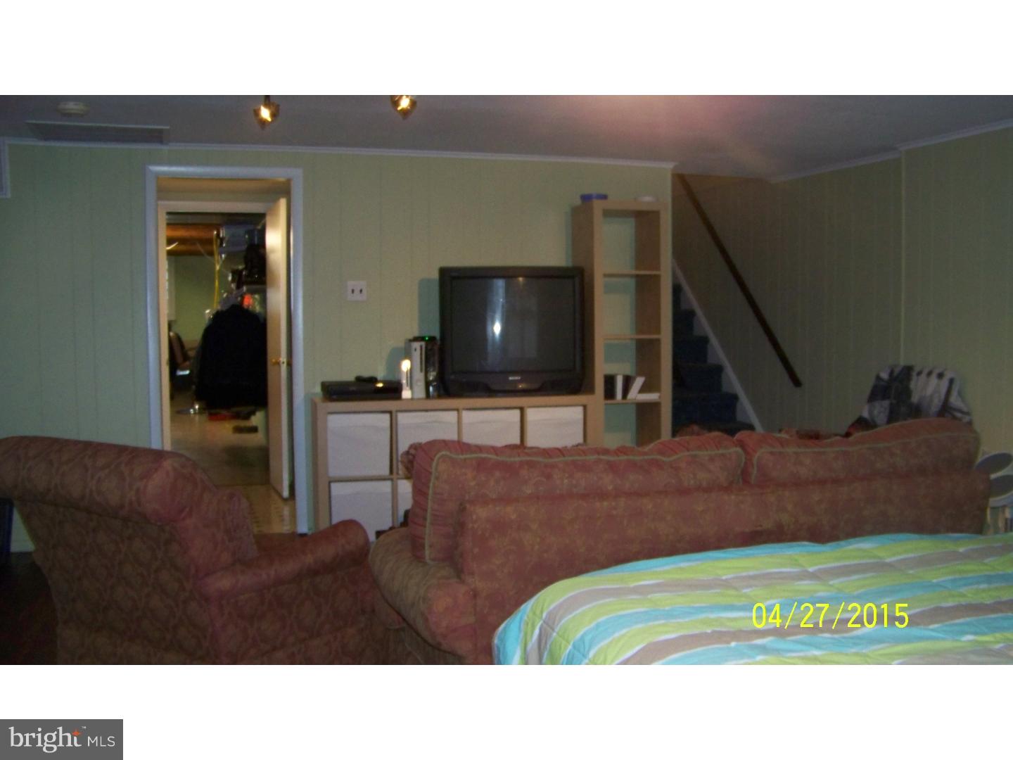 413 Densmore Road Philadelphia, PA 19116 - Photo 17 of 20 Gallery Image 17