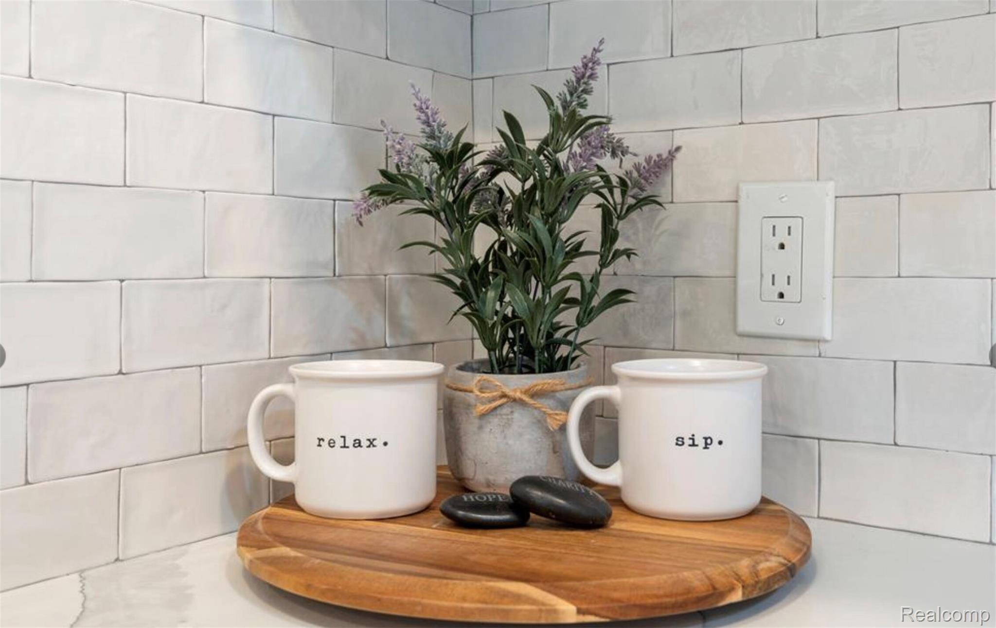 4214 Berkshire Road Royal Oak, MI 48073 - Photo 17 of 27 White subway tile backsplash with light-colored grout