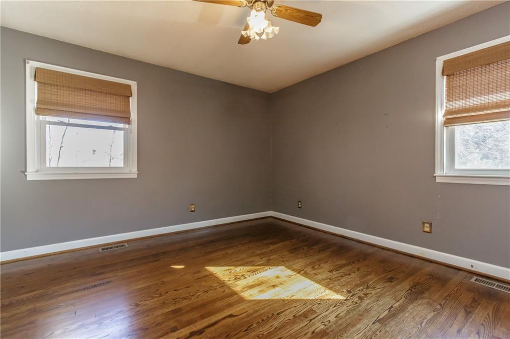 1053 Ivey Road Graham, NC 27253 - Photo 8 of 35 Gallery Image 8