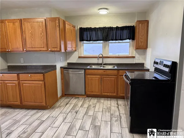 $169,900 | 8 Elliott Avenue, Jamestown, NY 14701
