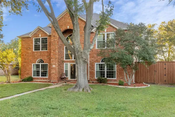 $575,000 | 3041 Hillingdon Drive, Richardson, TX 75082