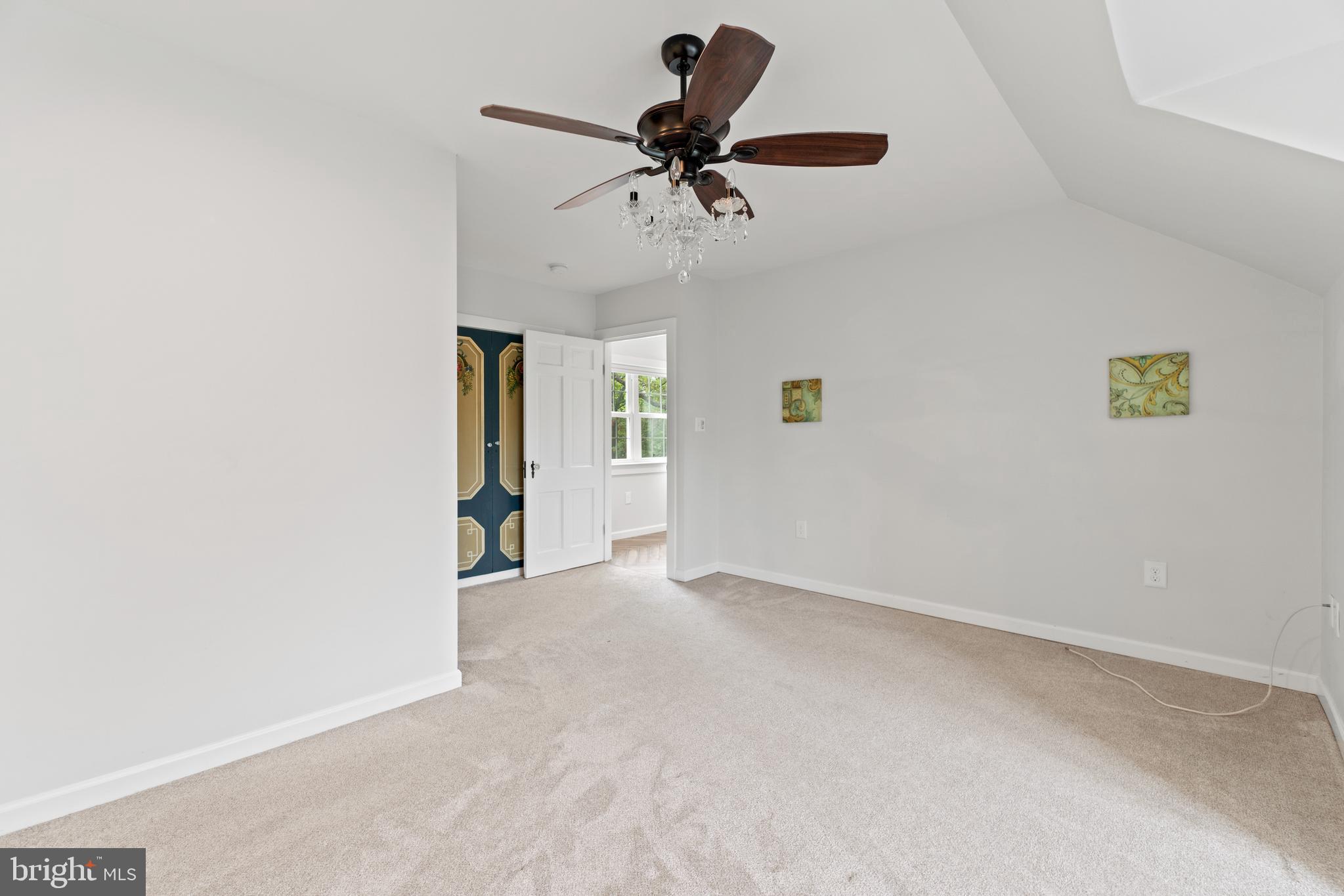 407 Edwards Ferry Road Northeast Leesburg, VA 20176 - Photo 32 of 62 Gallery Image 32