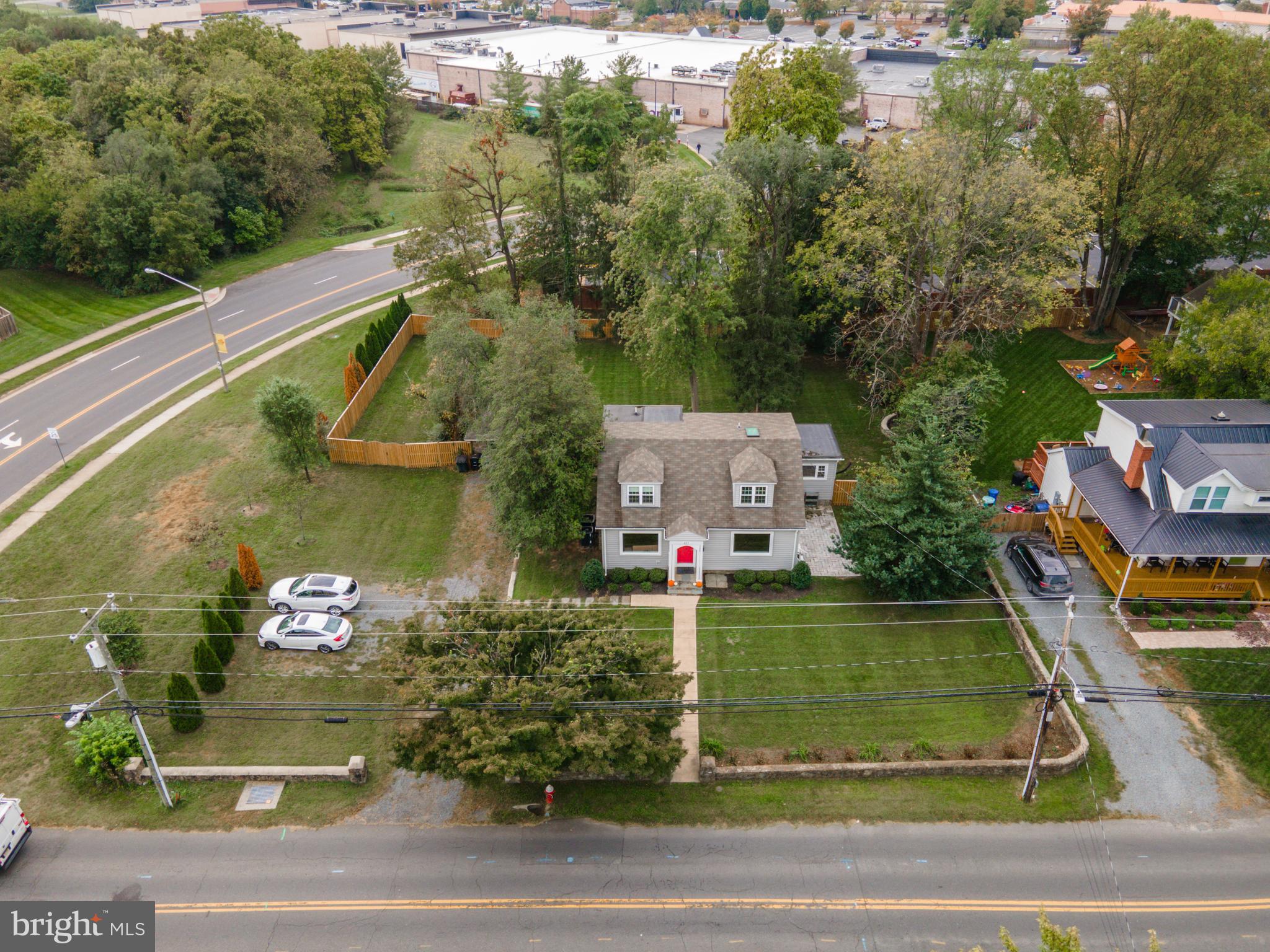 407 Edwards Ferry Road Northeast Leesburg, VA 20176 - Photo 56 of 62 Gallery Image 56