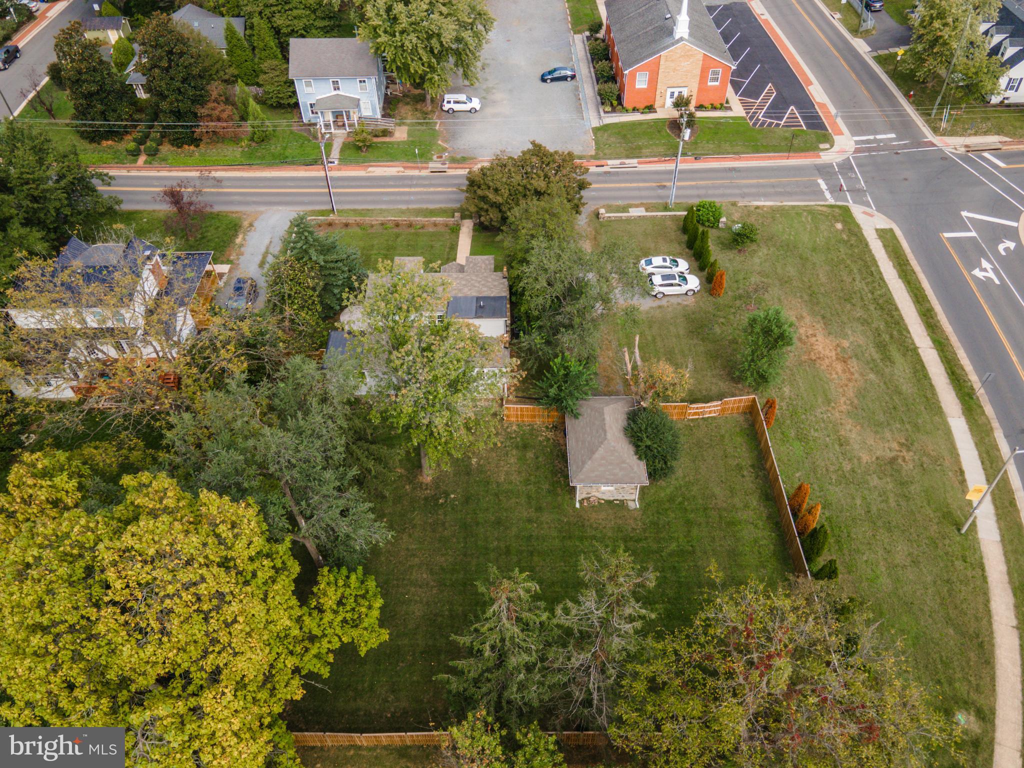 407 Edwards Ferry Road Northeast Leesburg, VA 20176 - Photo 59 of 62 Gallery Image 59