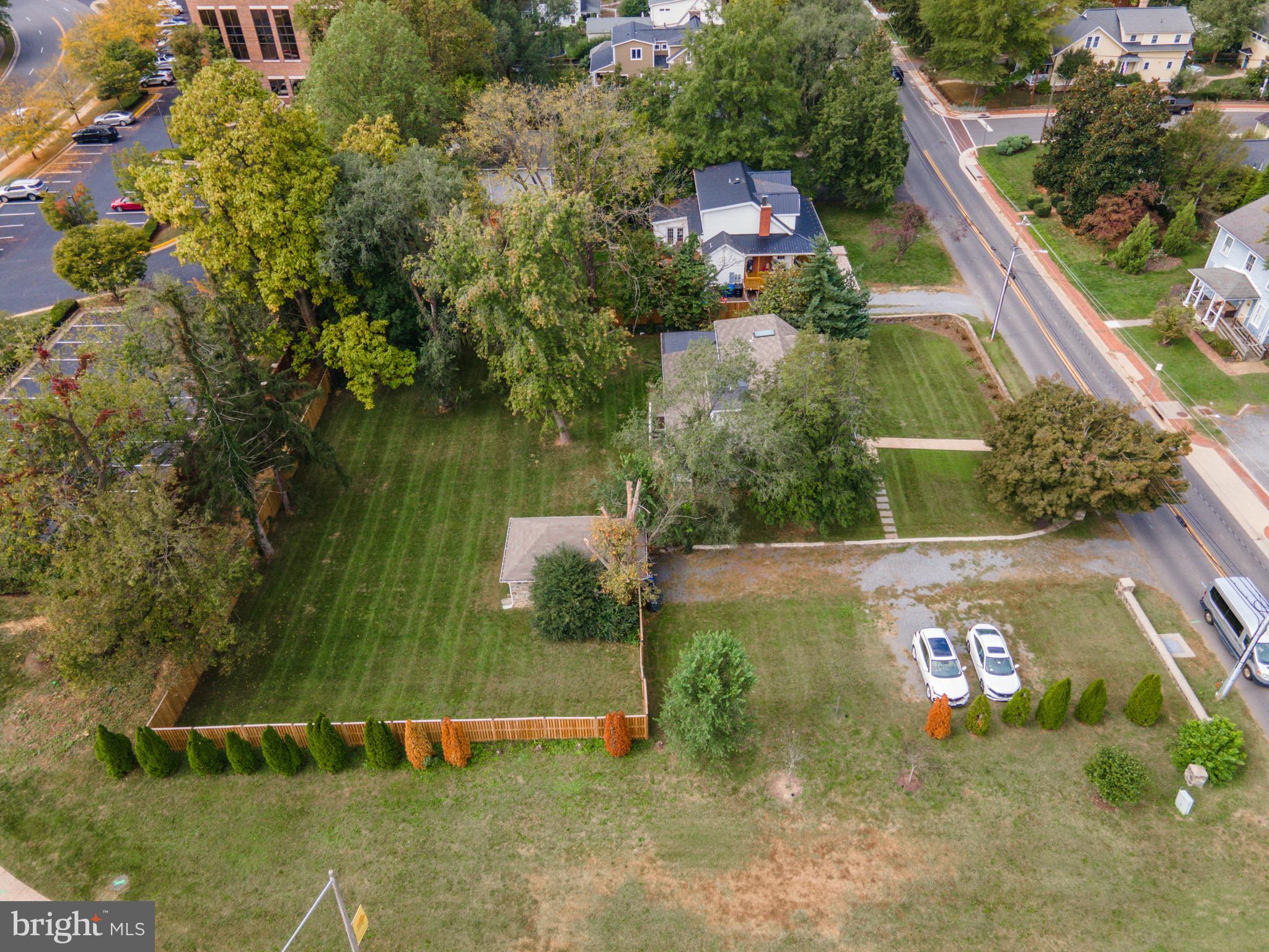 407 Edwards Ferry Road Northeast Leesburg, VA 20176 - Photo 60 of 62 Gallery Image 60