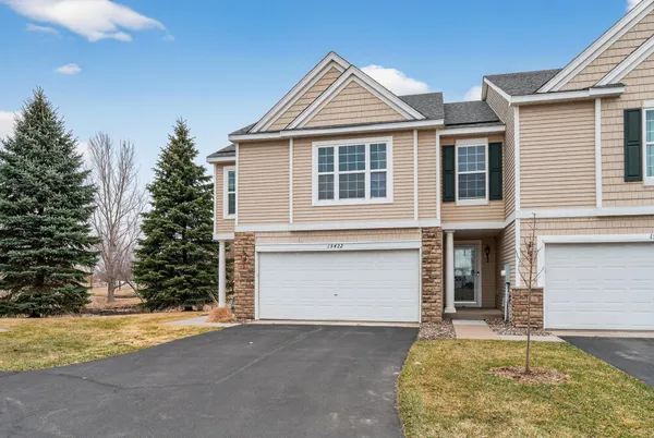 $299,900 | 15422 Foster Drive North, Hugo, MN 55038
