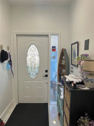 a view of a livingroom with furniture