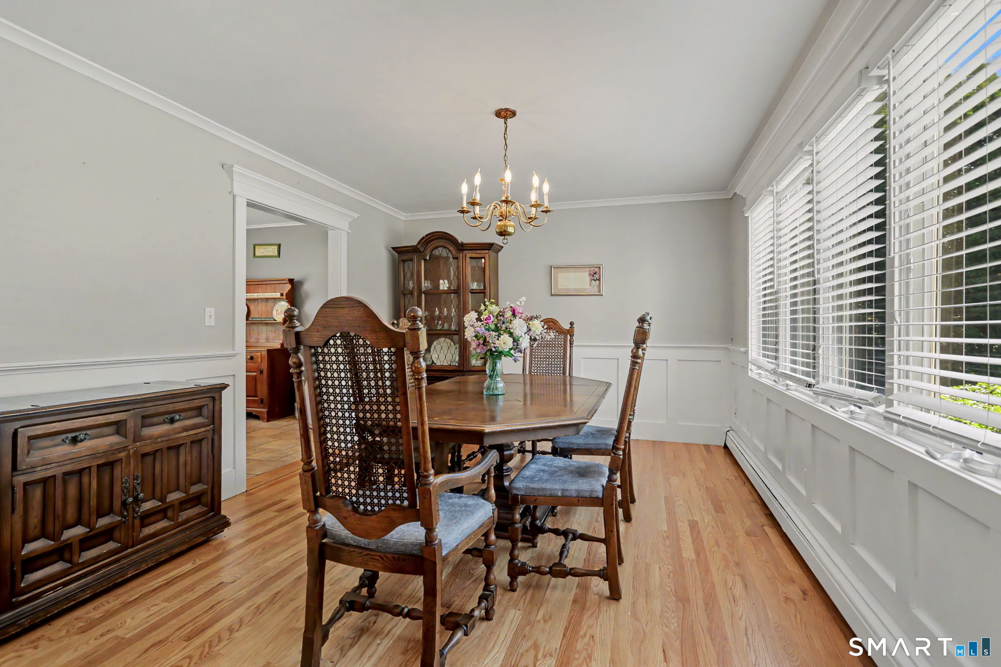 14 Peters Road Trumbull, CT 06611 - Photo 7 of 40