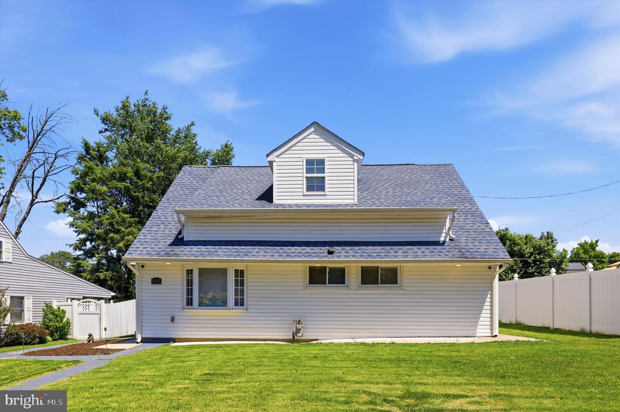 9345 Annapolis Road Philadelphia, PA 19114 - Photo 1 of 24 Gallery Image 1