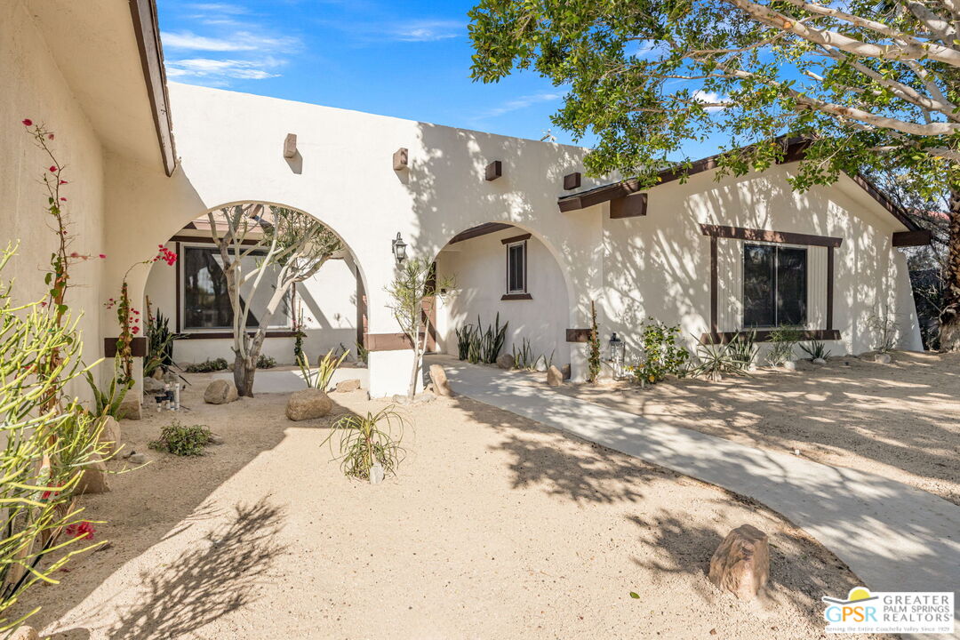2025 North Victoria Road Palm Springs, CA 92262 - Photo 35 of 38