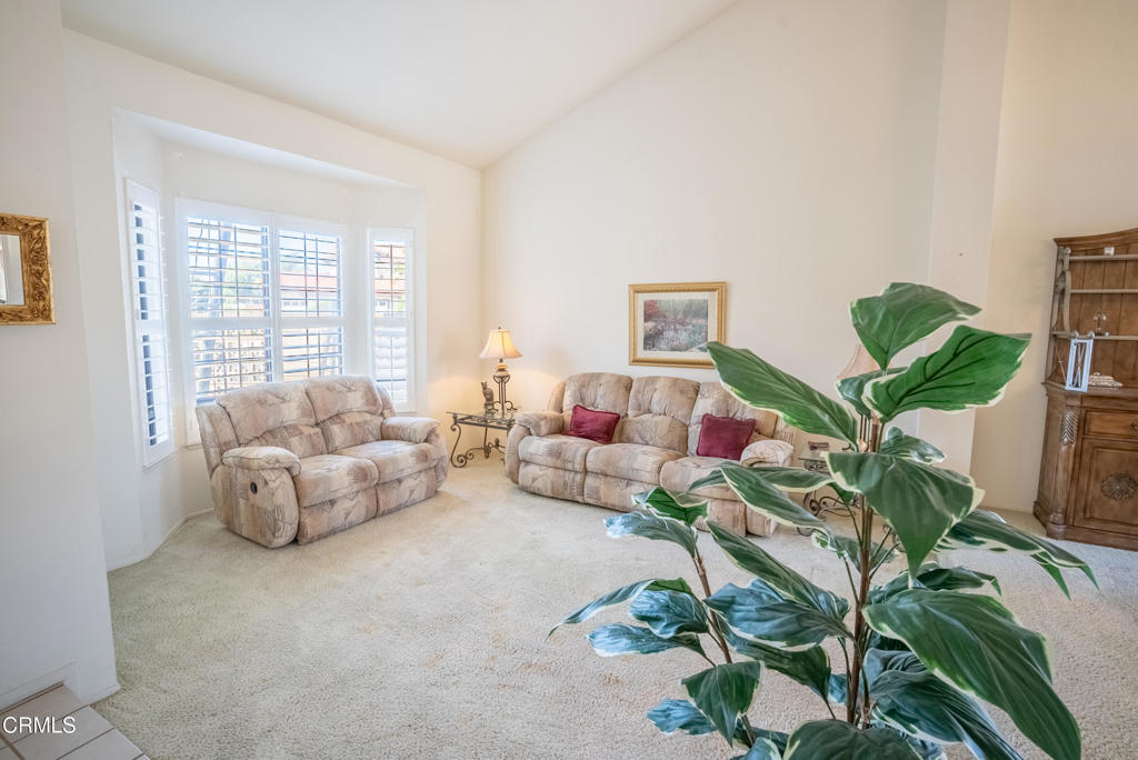2500 Lilac Walk Oxnard, CA 93030 - Photo 11 of 51