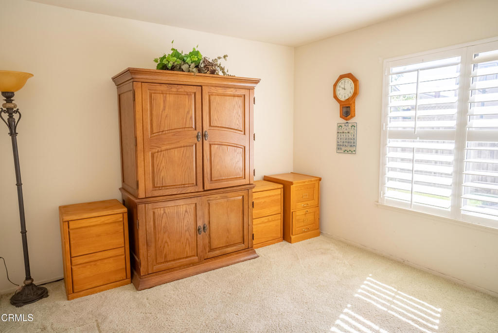 2500 Lilac Walk Oxnard, CA 93030 - Photo 22 of 51