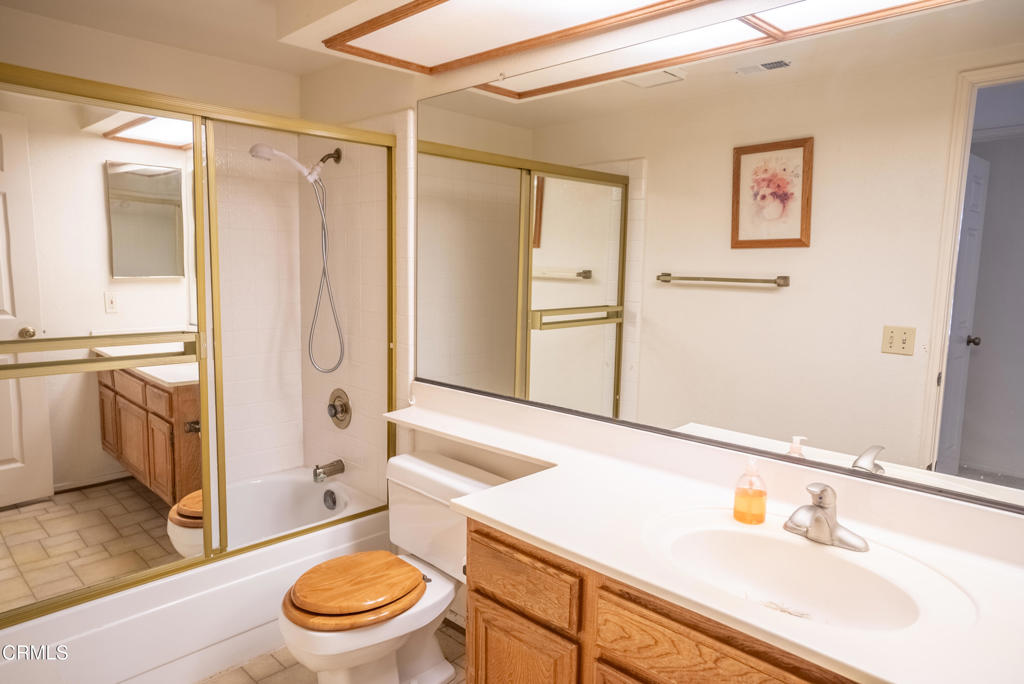 2500 Lilac Walk Oxnard, CA 93030 - Photo 24 of 51