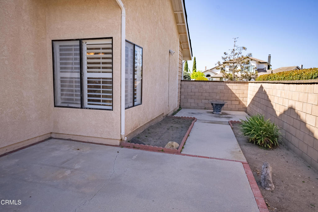 2500 Lilac Walk Oxnard, CA 93030 - Photo 49 of 51