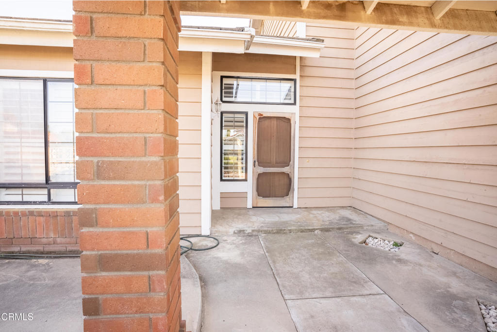 2500 Lilac Walk Oxnard, CA 93030 - Photo 6 of 51