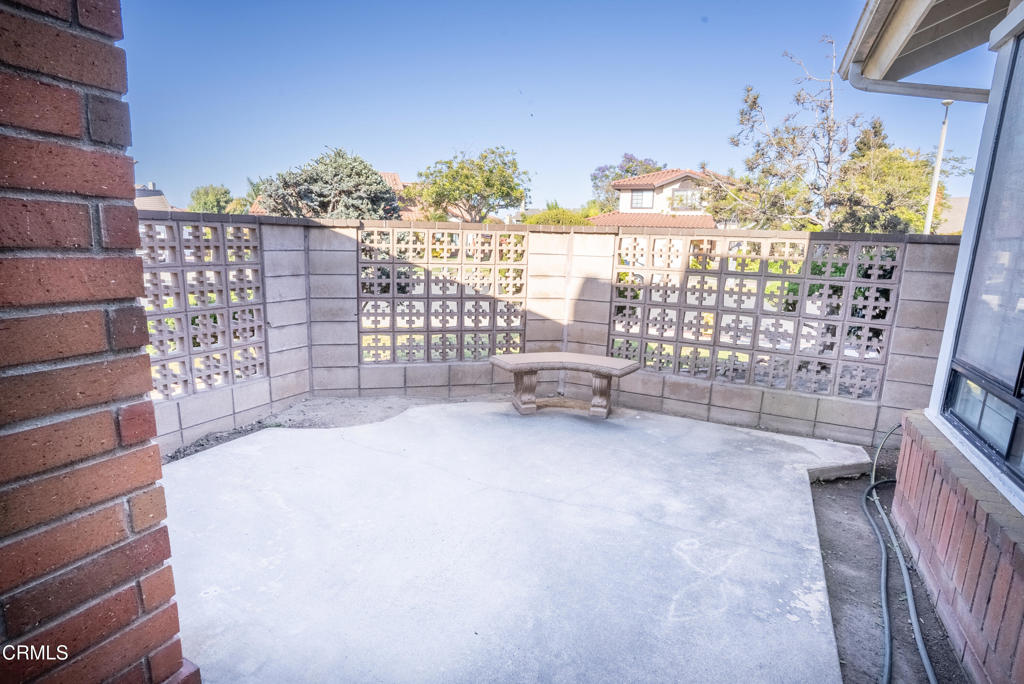 2500 Lilac Walk Oxnard, CA 93030 - Photo 8 of 51