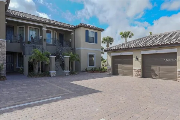 $7,000 | 12720 Sorrento Way, Unit 104, Bradenton, FL 34211