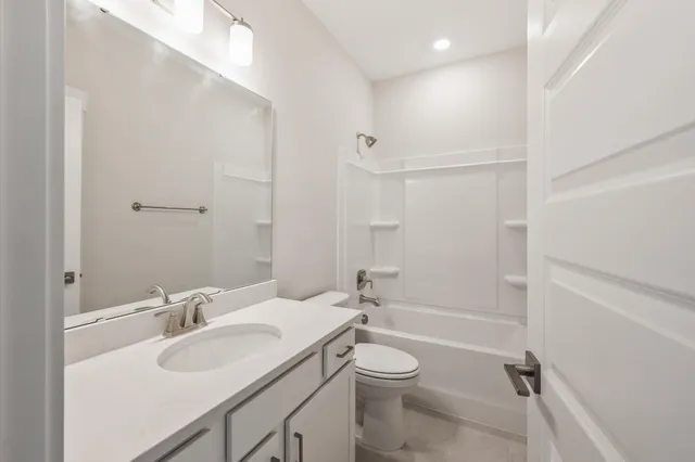 $466,950 | 227 Creek Pointe Drive, Moncks Corner, SC 29461