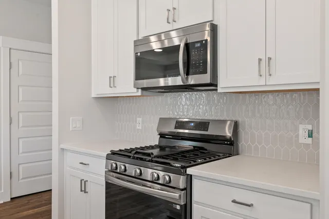 $466,950 | 227 Creek Pointe Drive, Moncks Corner, SC 29461