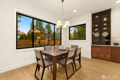 $5,699,950 | 27 Tulalip Key, Bellevue, WA 98006