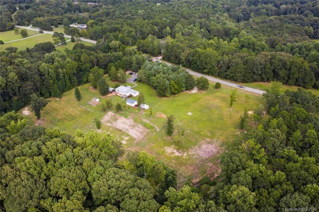699 State Rd S-46-422 Clover, SC 29710 - Photo 39 of 46