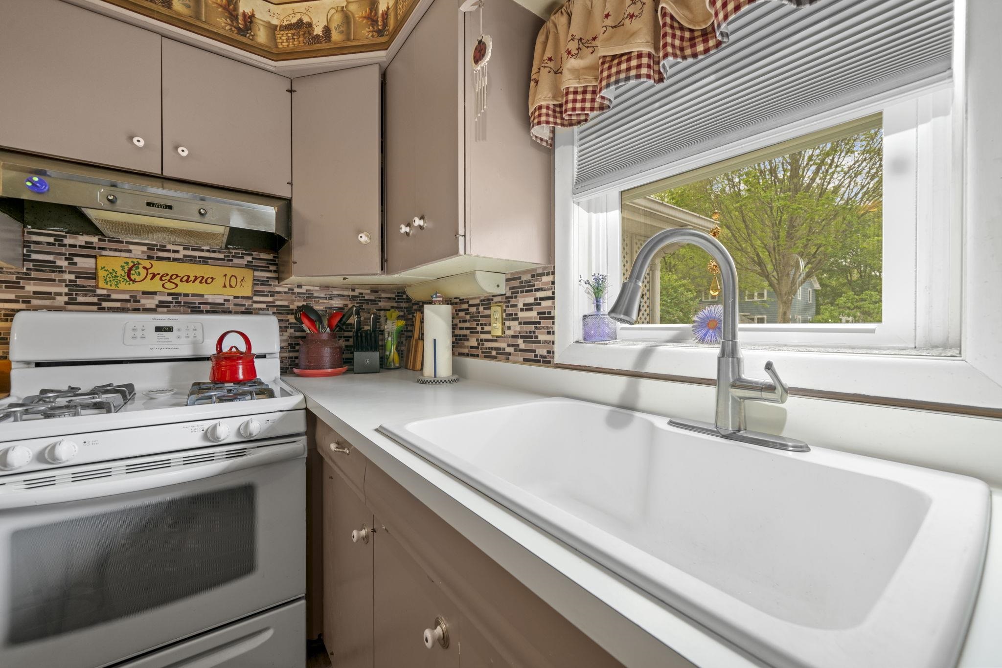 406 North 4th Street Oregon, IL 61061 - Photo 12 of 38