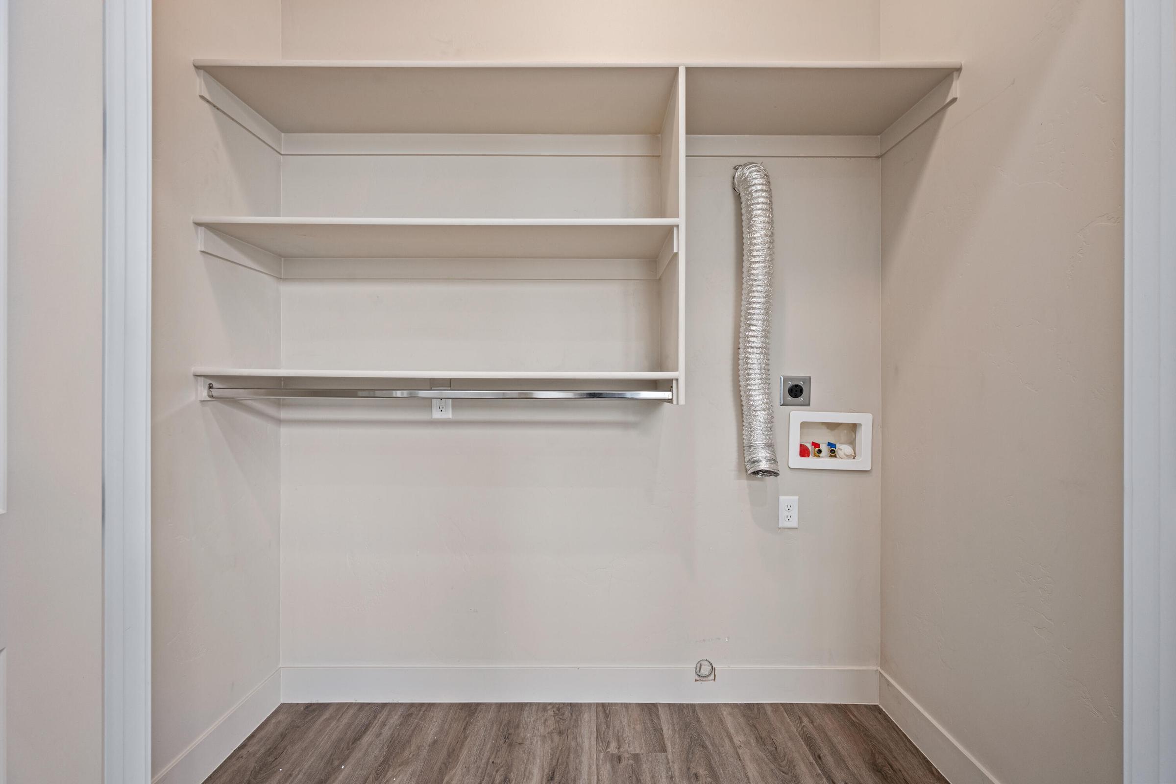 108 Blackrock Road Hurricane, UT 84737 - Photo 14 of 15 Laundry