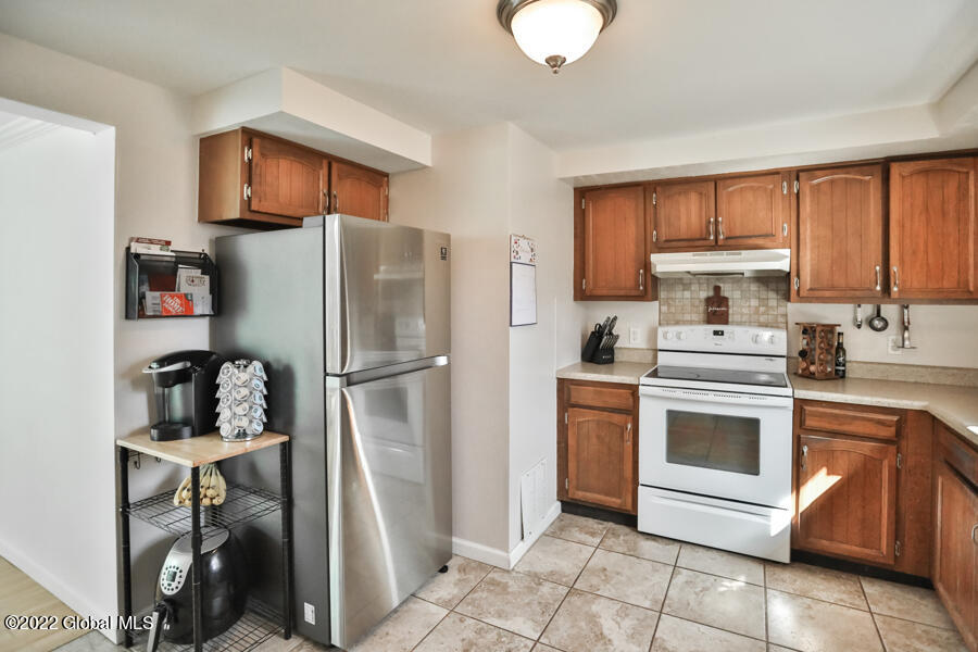 2018 9th Street Rensselaer, NY 12144 - Photo 20 of 43 2018-9th-25