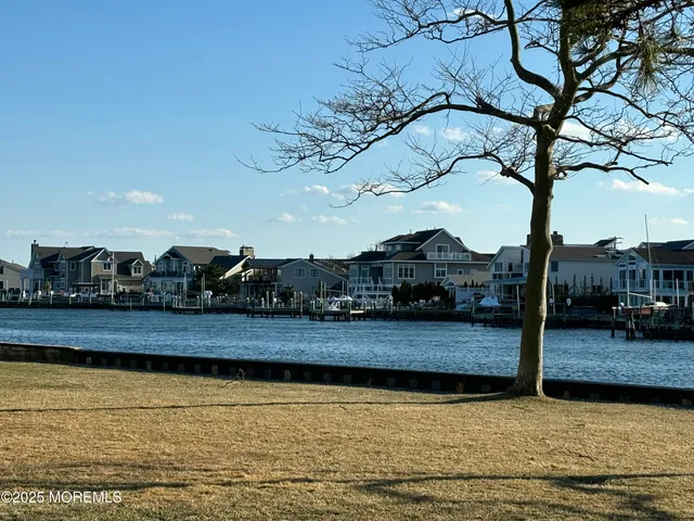 $4,850 | 9 Bay Point Harbour, Point Pleasant, NJ 08742