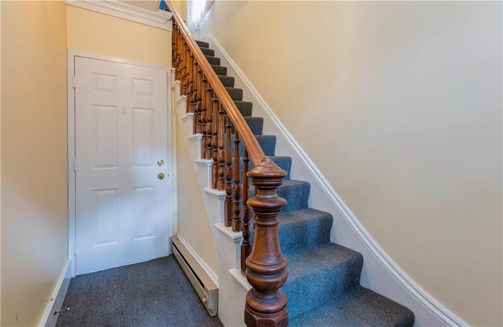 327 Spring Street, Unit 1 Portland, ME 04102 - Photo 5 of 20 Photo