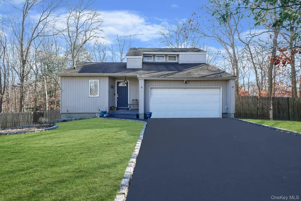 $650,000 | 973 North Ocean Avenue, Patchogue, NY 11772
