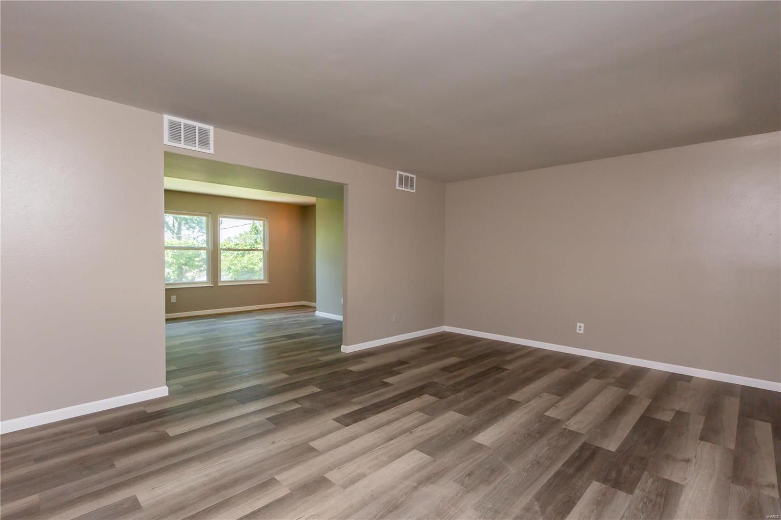 2714 Redman Road St. Louis, MO 63136 - Photo 8 of 28 Gallery Image 8