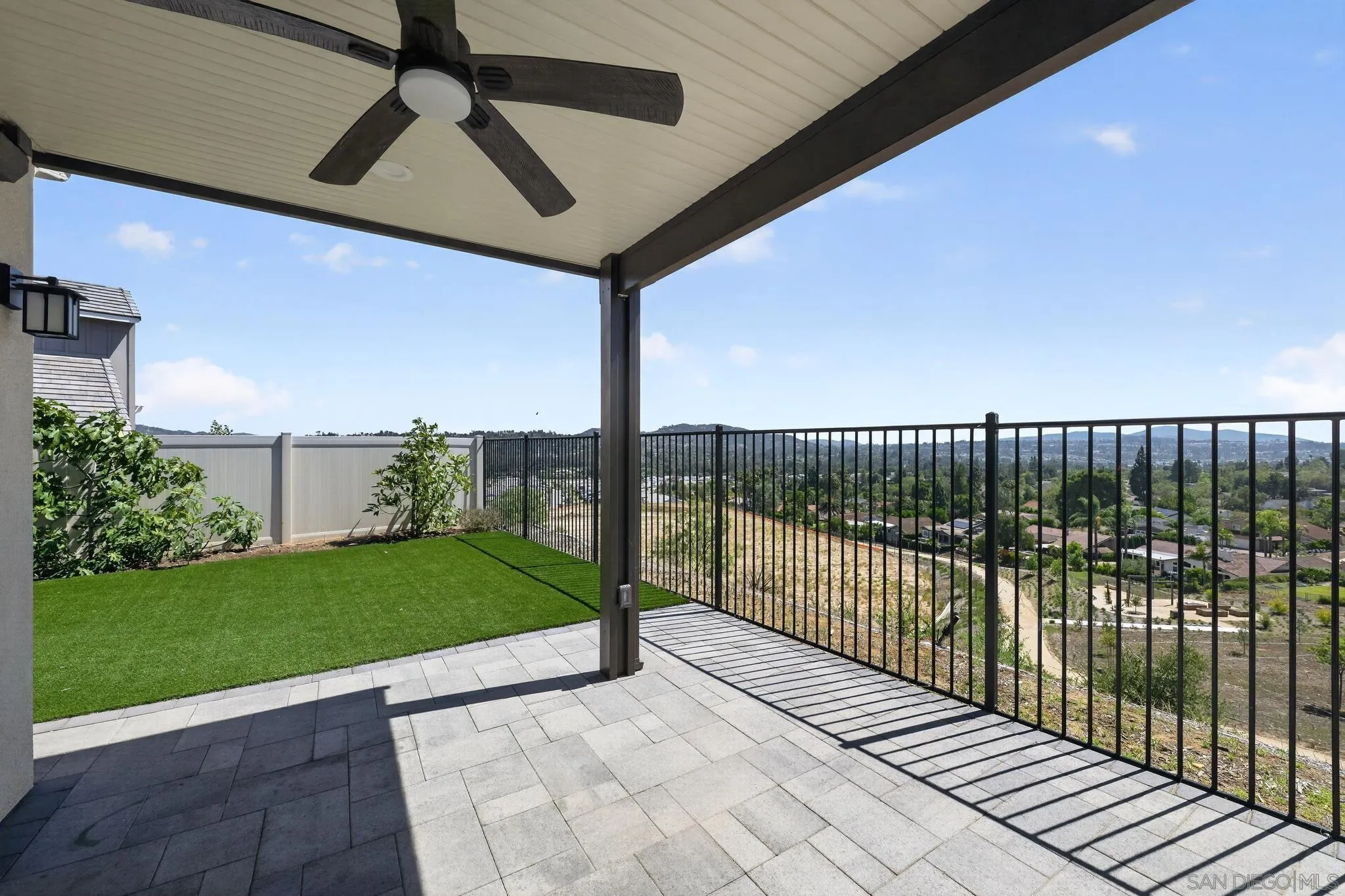 17296 Abbey Road Poway, CA 92064 - Photo 19 of 36