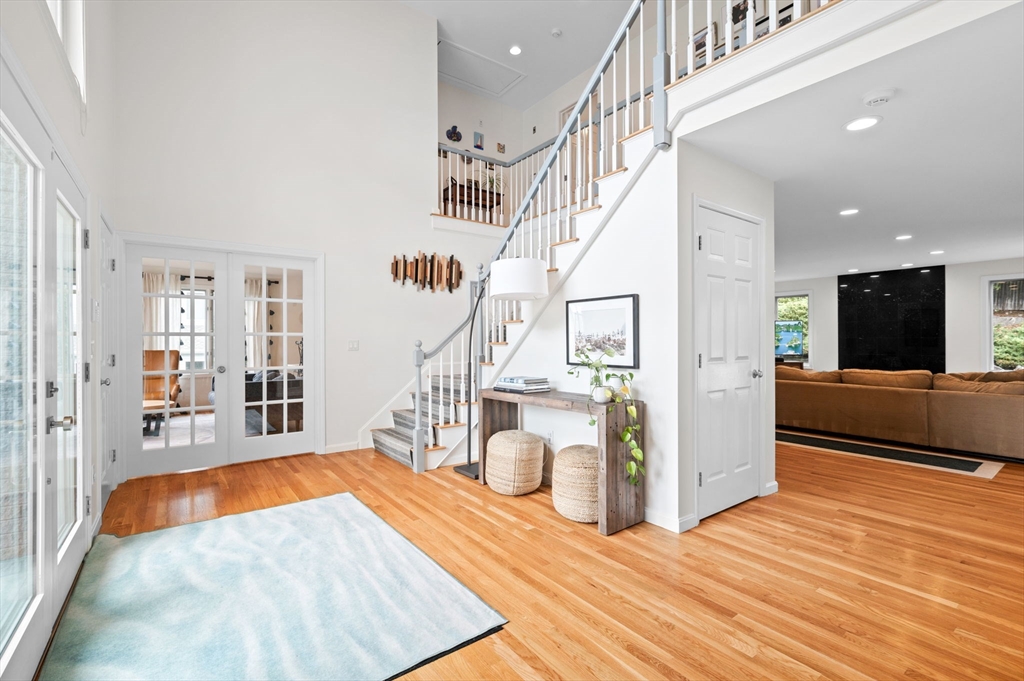 6 Yolande Road Marblehead, MA 01945 - Photo 2 of 29 a view of a living room
