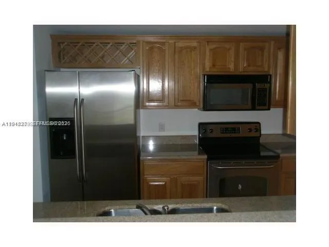 $2,700 | 4242 Northwest 2nd Street, Unit 1012, Miami, FL 33126