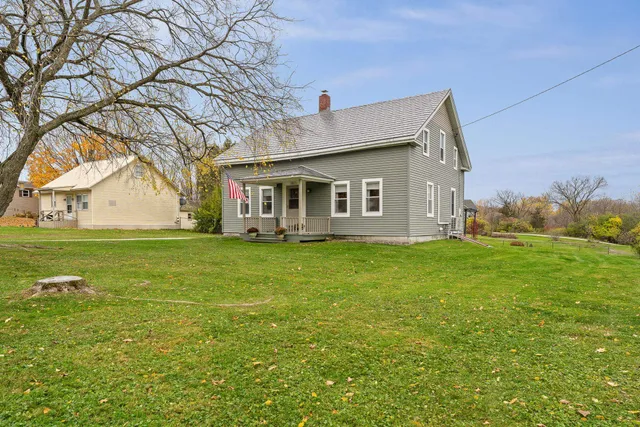 $323,499 | 426 St Albans Road, Swanton, VT 05488