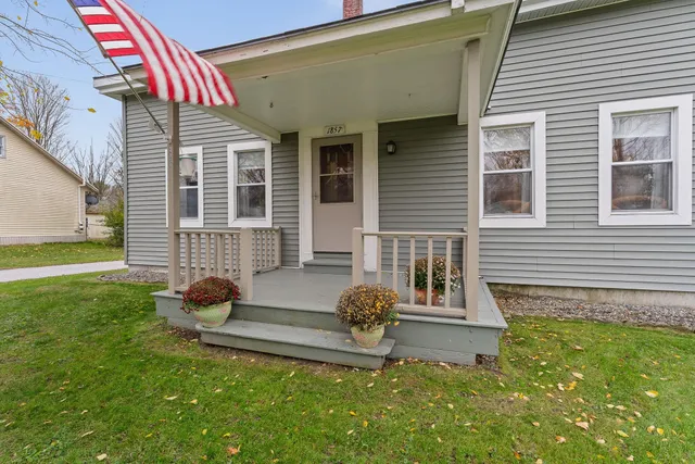 $323,499 | 426 St Albans Road, Swanton, VT 05488