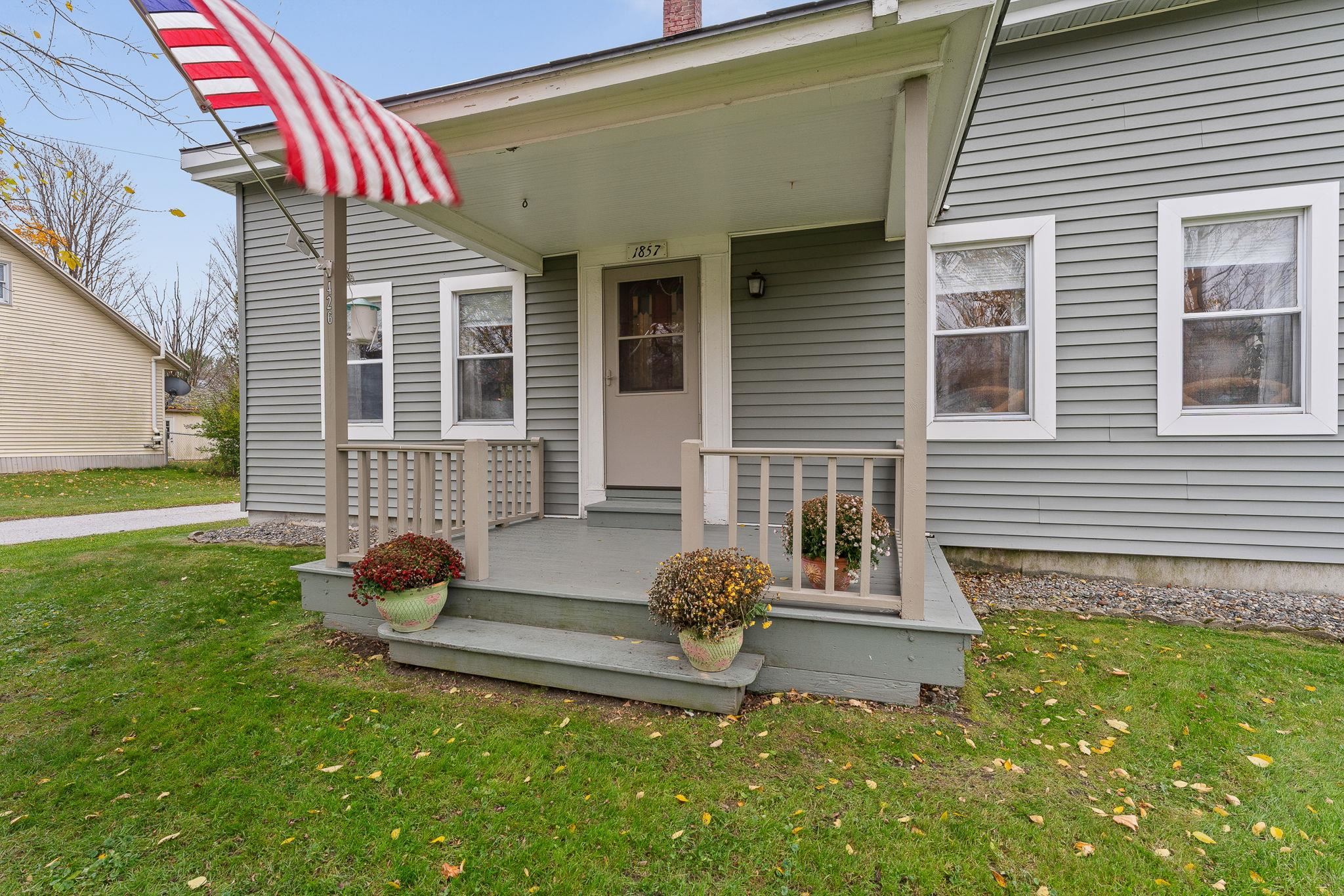 426 St Albans Road Swanton, VT 05488 - Photo 4 of 51