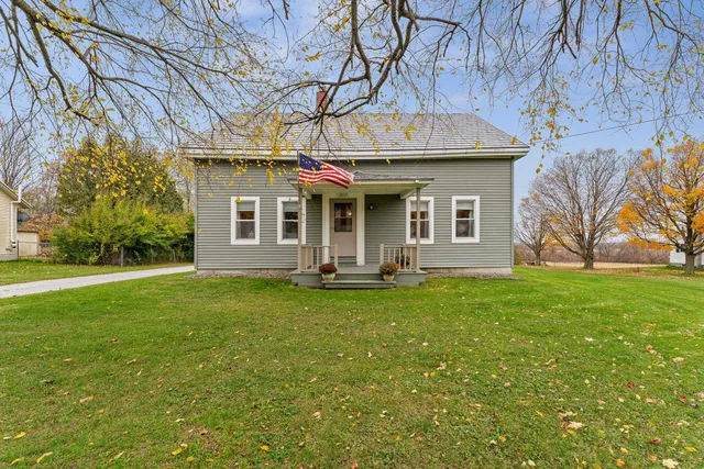 $323,499 | 426 St Albans Road, Swanton, VT 05488